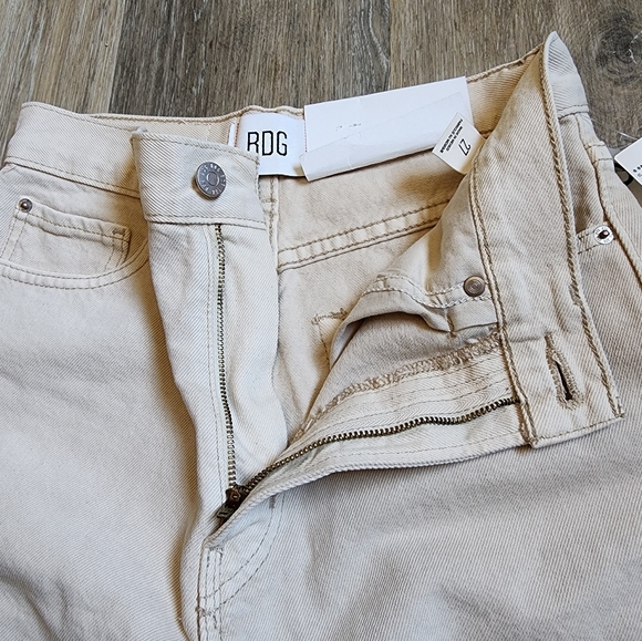 BDG HIGH & WIDE JEANS - Picture 10 of 16